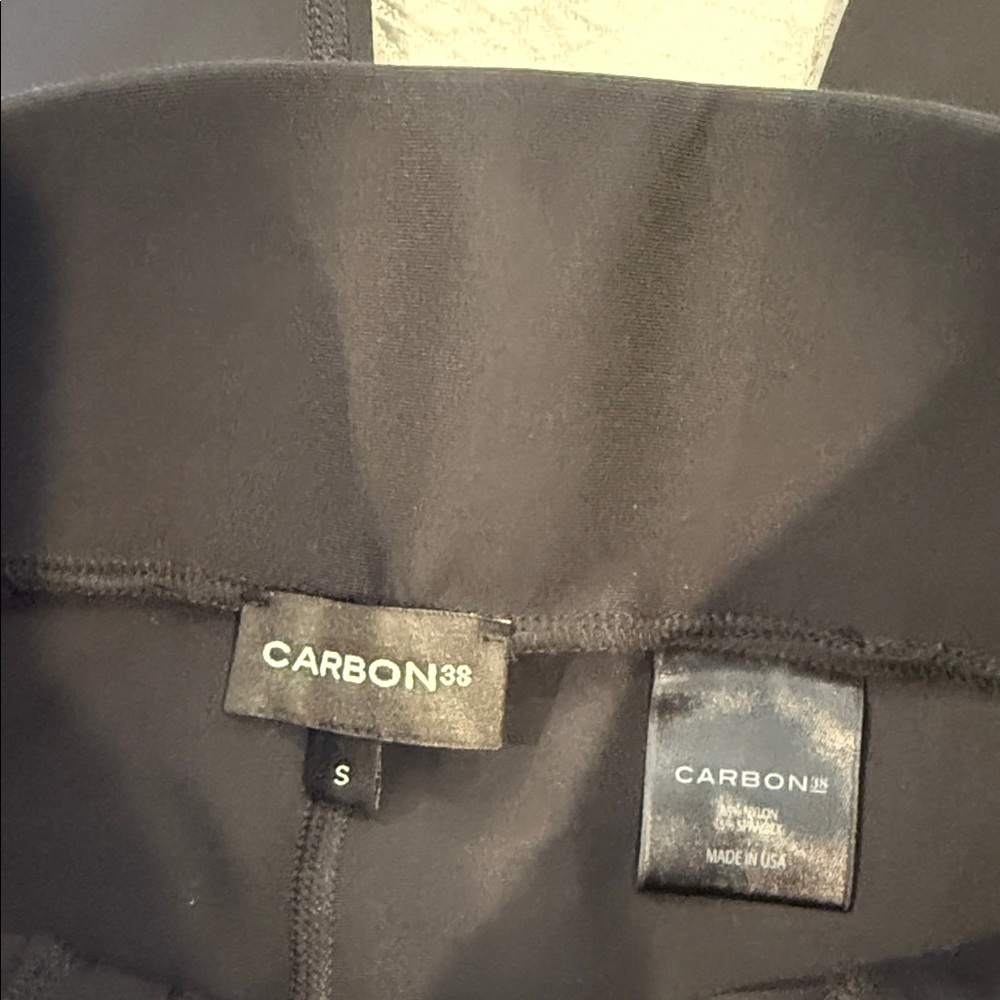 Carbon38 Black High-Waist Active Leggings - Picture 6 of 12